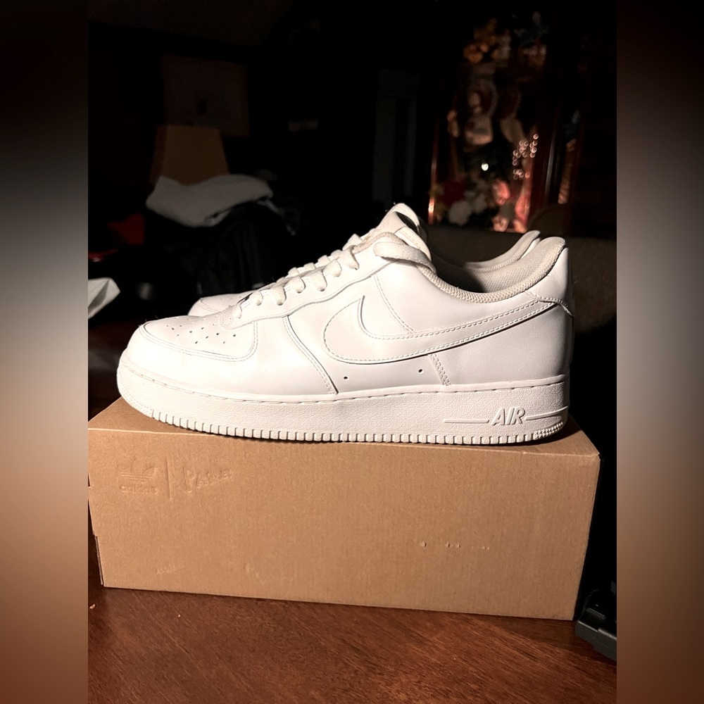 Nike Air Force 1